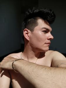 695992626: Chico busca chica en León