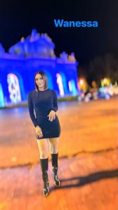 669608091: Chica busca chico en Madrid