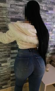 642631305: Chica busca chico en Cádiz