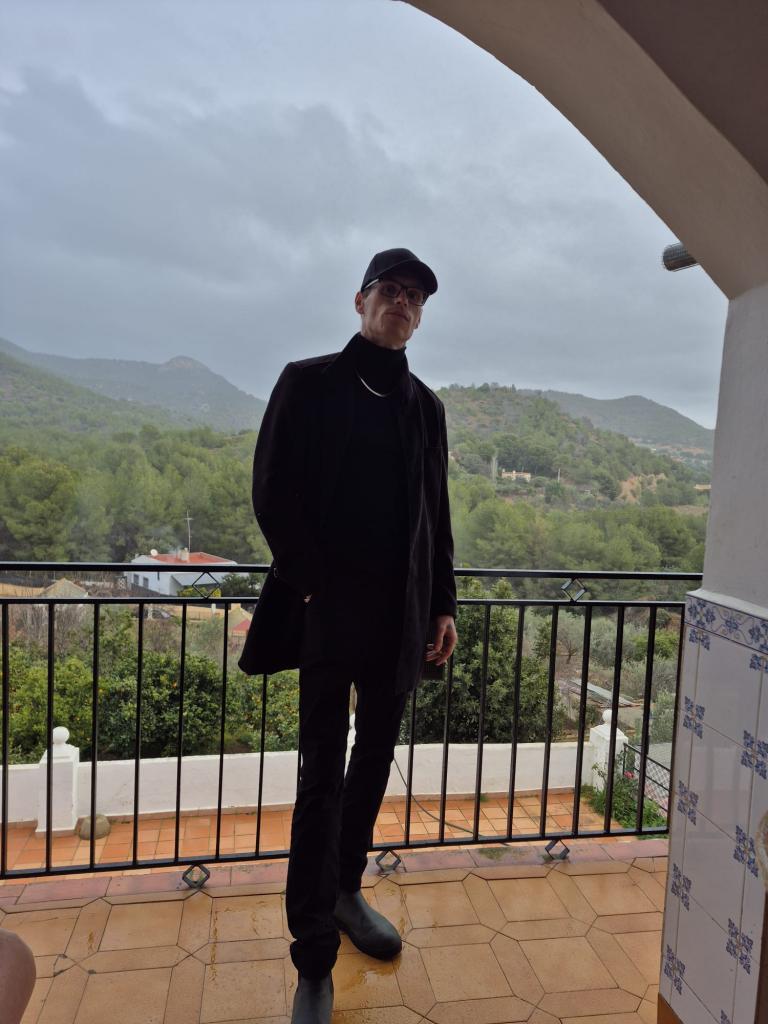 Chico busca chica en Valencia: 