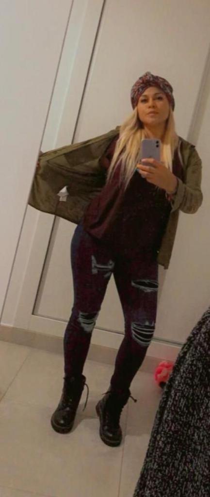 622248896: Chica busca chico en Murcia