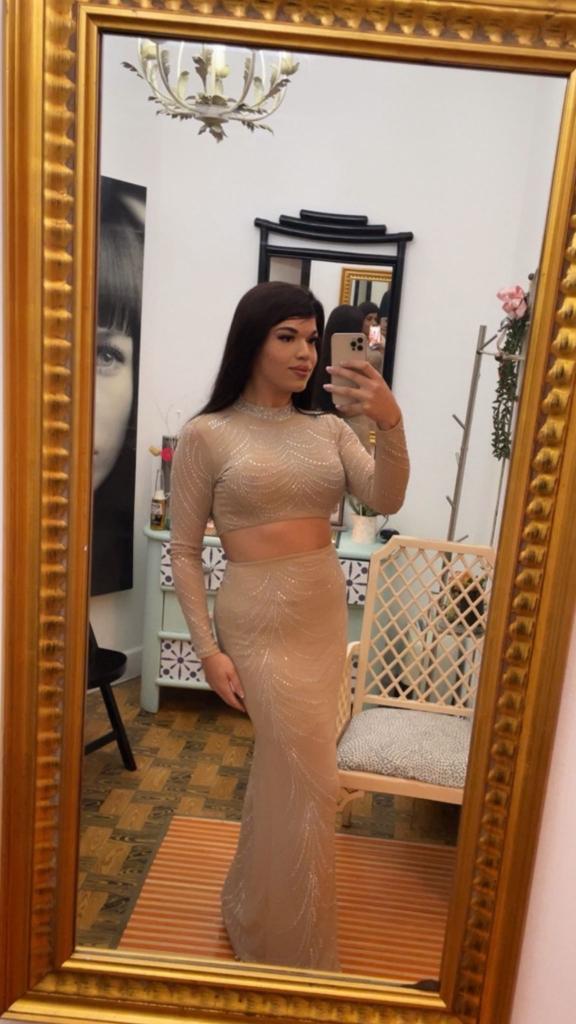 631931407: Transexual en Navarra