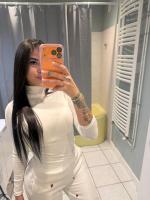 633053779: Chica busca chico en Barcelona