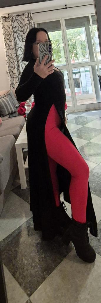 679502043: Chica busca chico en Málaga