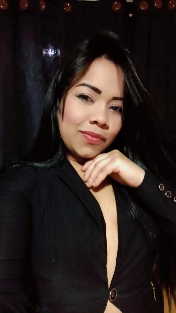 Chica busca chico en Almería: 