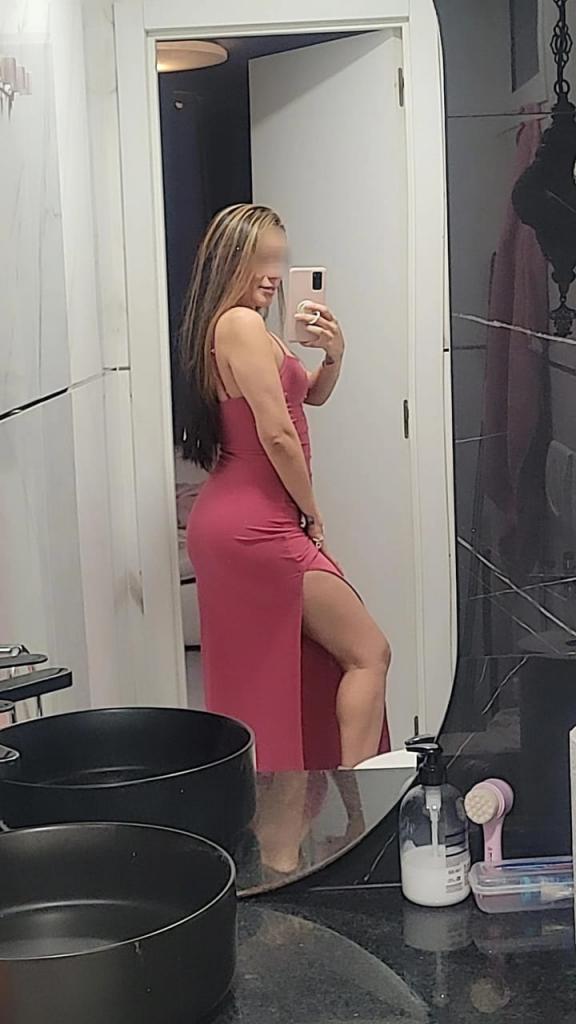 642821808: Chica busca chico en Málaga