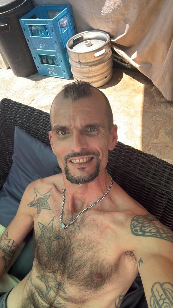 Chico busca chica en Mallorca: 