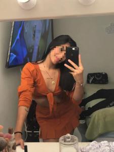 637973169: Chica busca chico en La Coruña