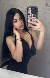 631848613: Chica busca chico en Cádiz