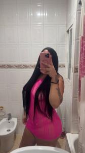 607305205: Chica busca chico en Madrid