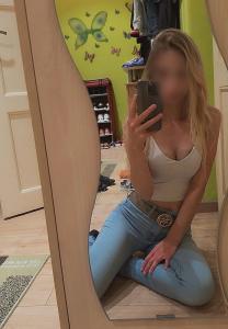 631555124: Chica busca chico en Madrid