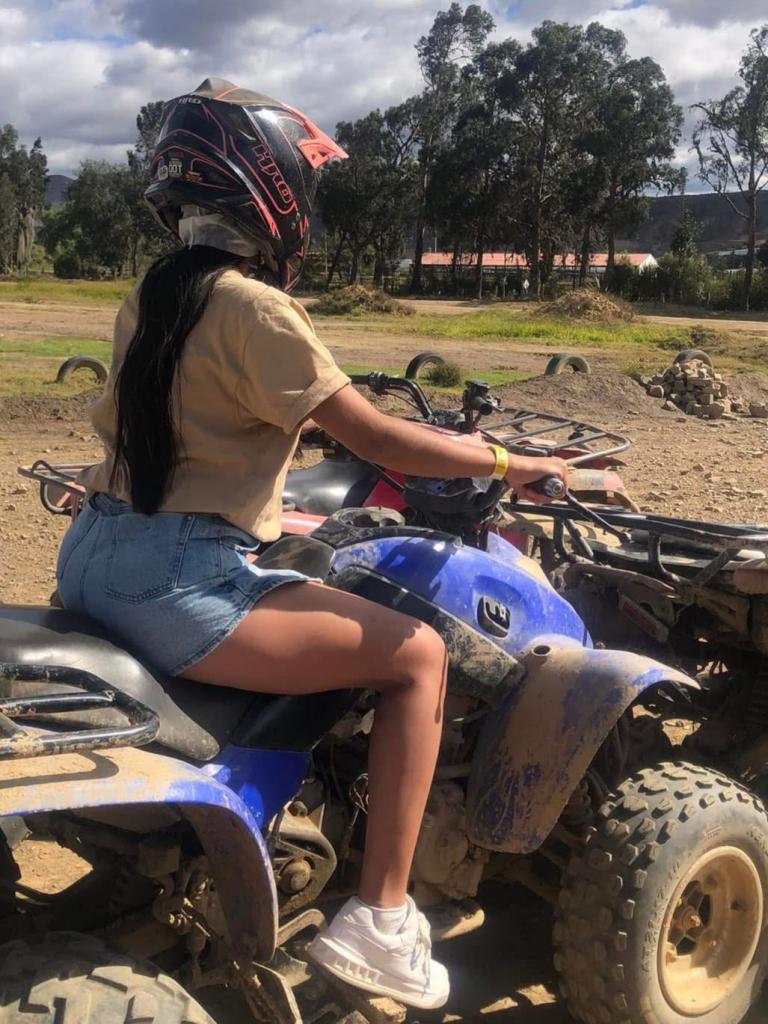 Chica busca chico en La Coruña: 