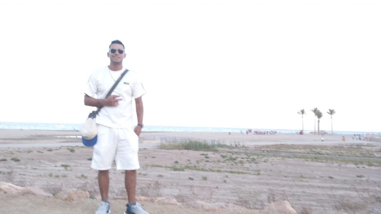 663124396: Virtual en Almería