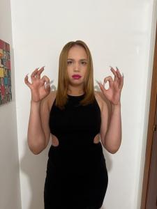 663947421: Chica busca chico en Guipúzcoa