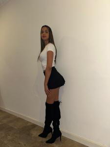 601929126: Chica busca chico en Valencia