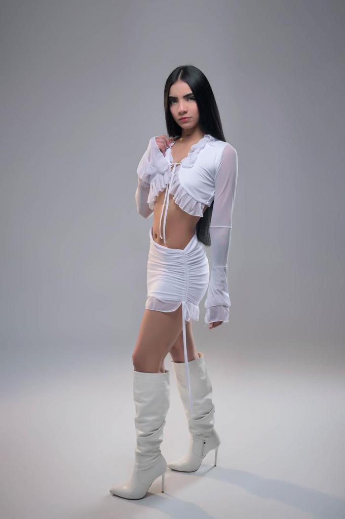 602466375: Chica busca chico en Alicante