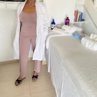 615624323: Chica busca chico en Málaga