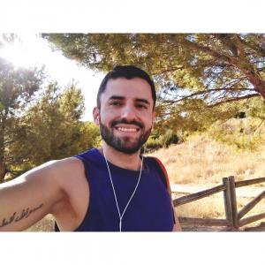 Chico busca chica en Gerona: 