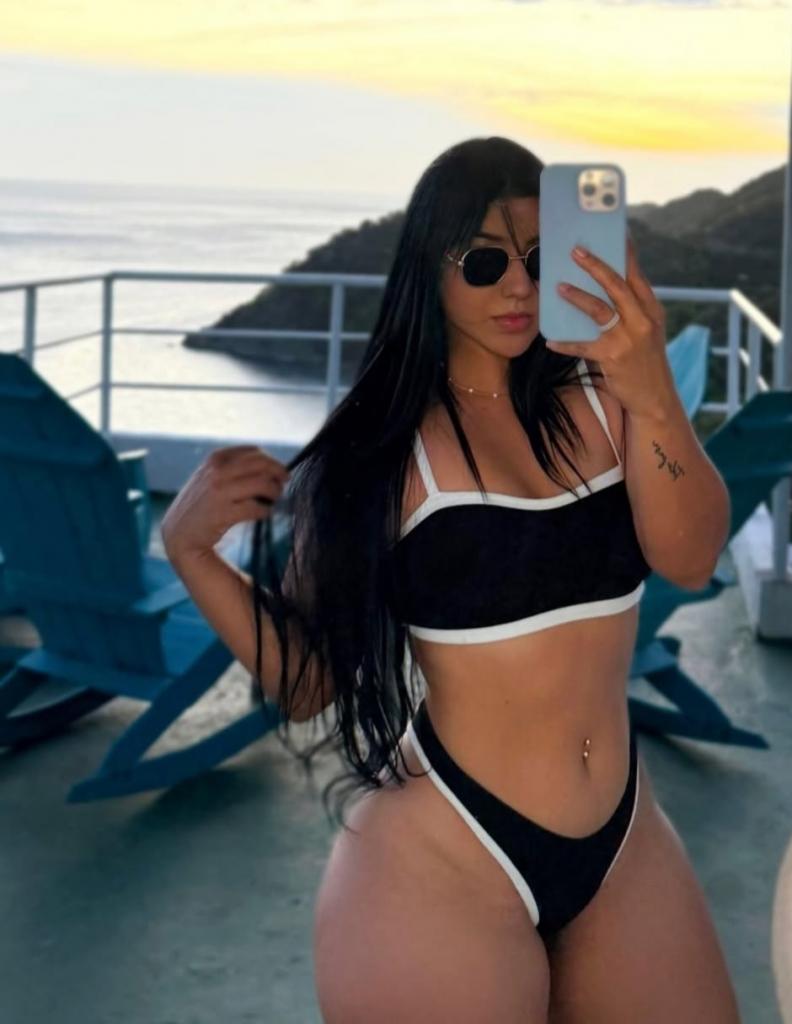 602087576: Chica busca chico en La Coruña