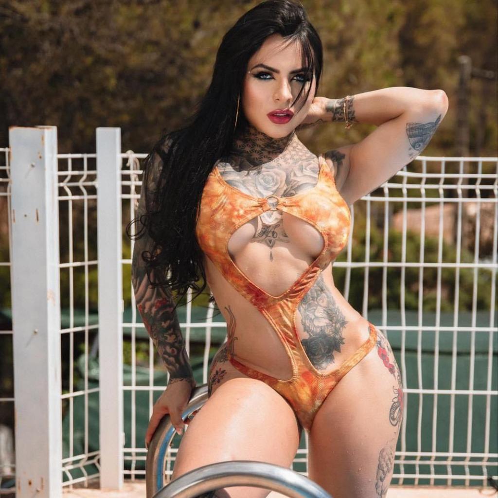 613332470: Transexual en Valencia