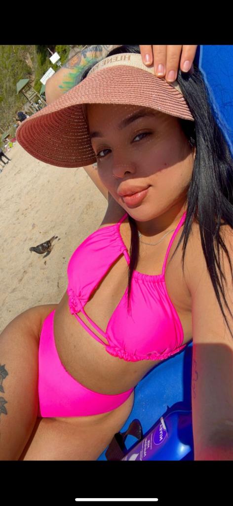 627319561: Chica busca chico en La Coruña