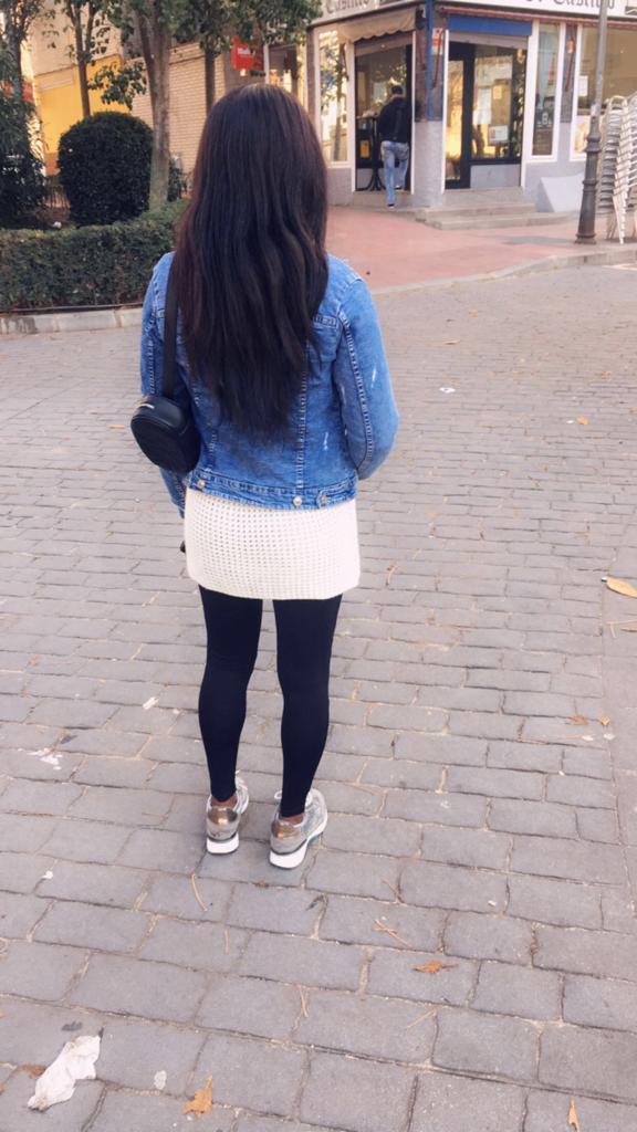 Chica busca chico en Cádiz: 