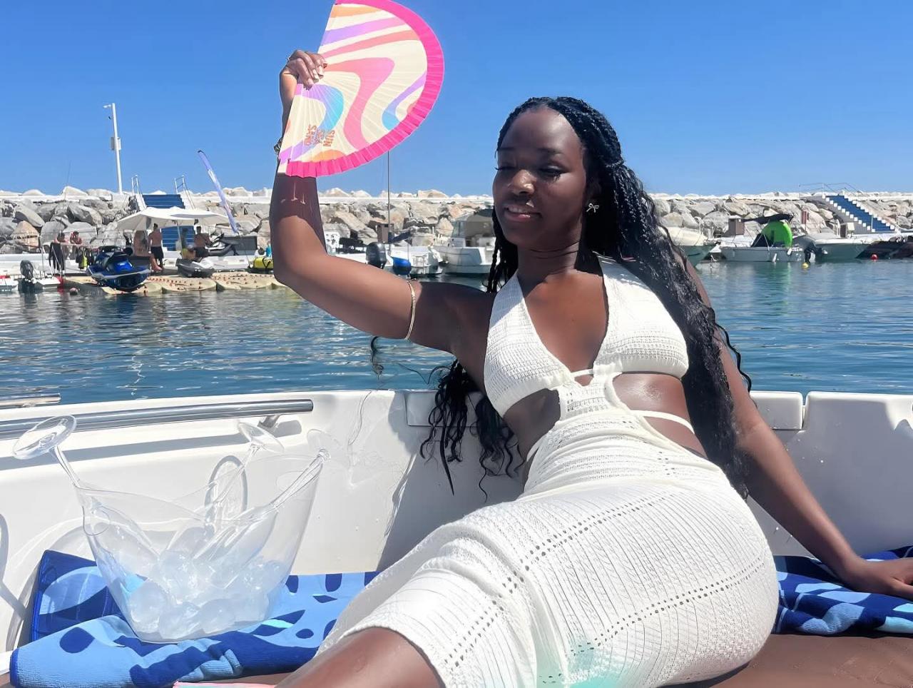 613430172: Chica busca chico en Murcia