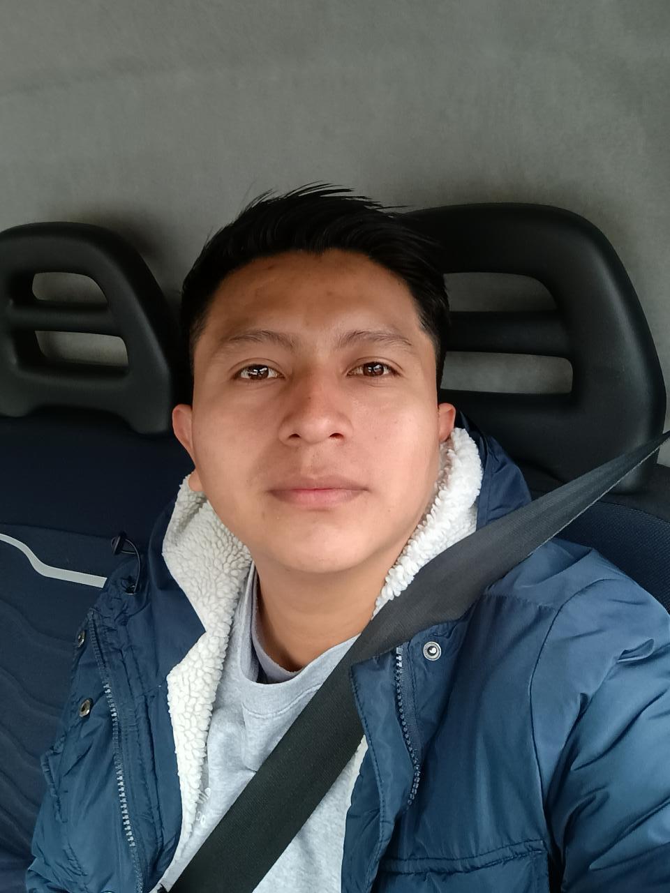 Chico busca chica en Barcelona: 