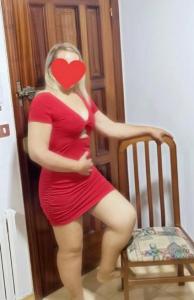611354575: Chica busca chico en La Coruña