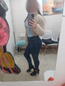 642631647: Chica busca chico en Navarra