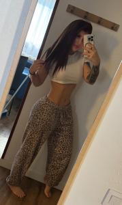 674116889: Chica busca chico en Zaragoza