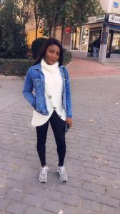 666321521: Chica busca chico en Cádiz