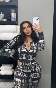 660685737: Chica busca chico en La Coruña