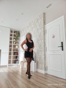 670217687: Chica busca chico en Madrid