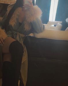 666363715: Chica busca chico en Málaga