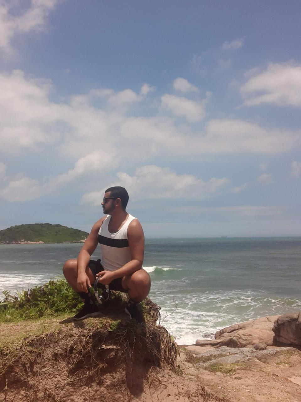 Chico busca chica en Valencia: 