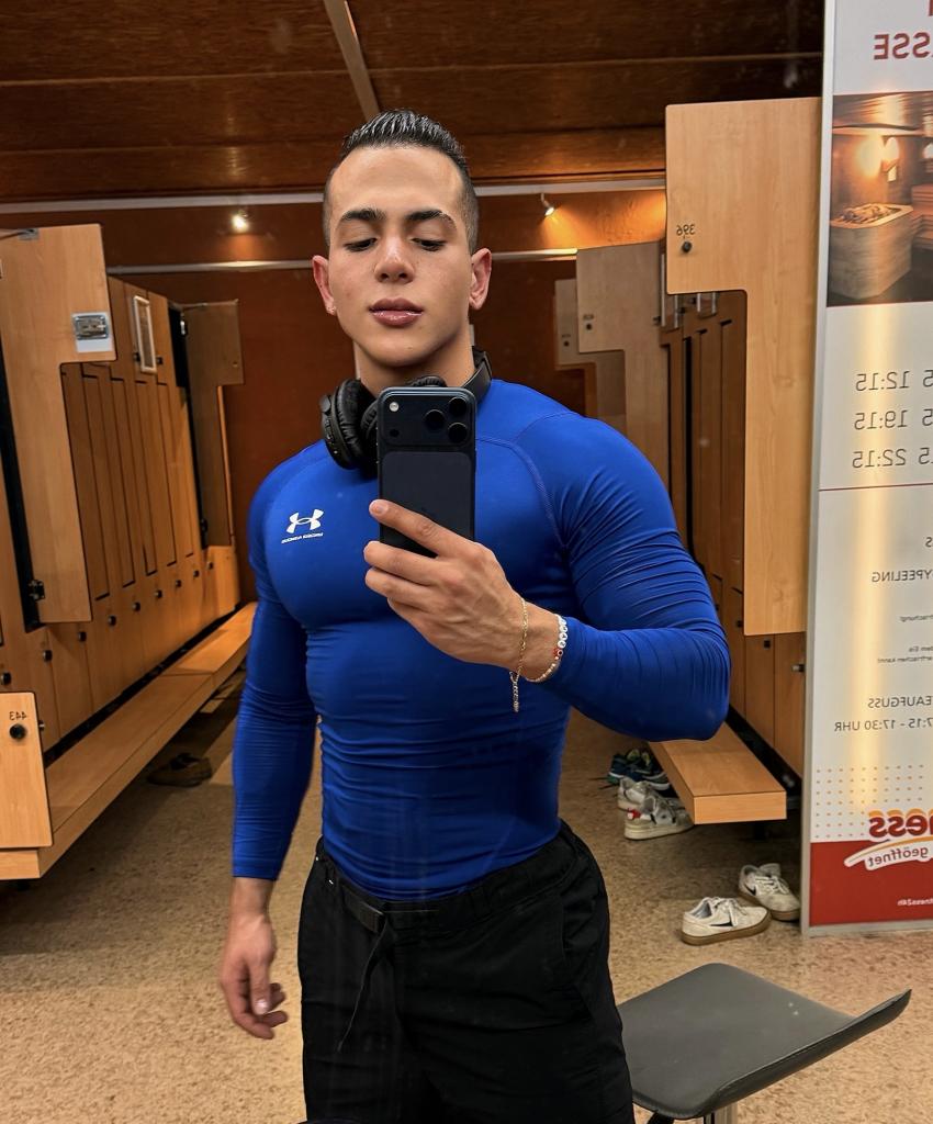 674077657: Chico busca chica en Madrid