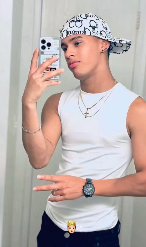 603960056: Chico busca chica en Málaga