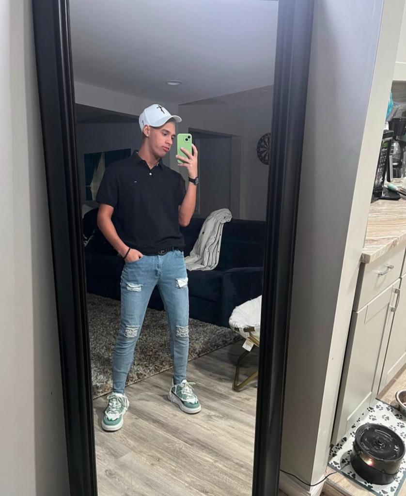 Chico busca chica en Málaga: 