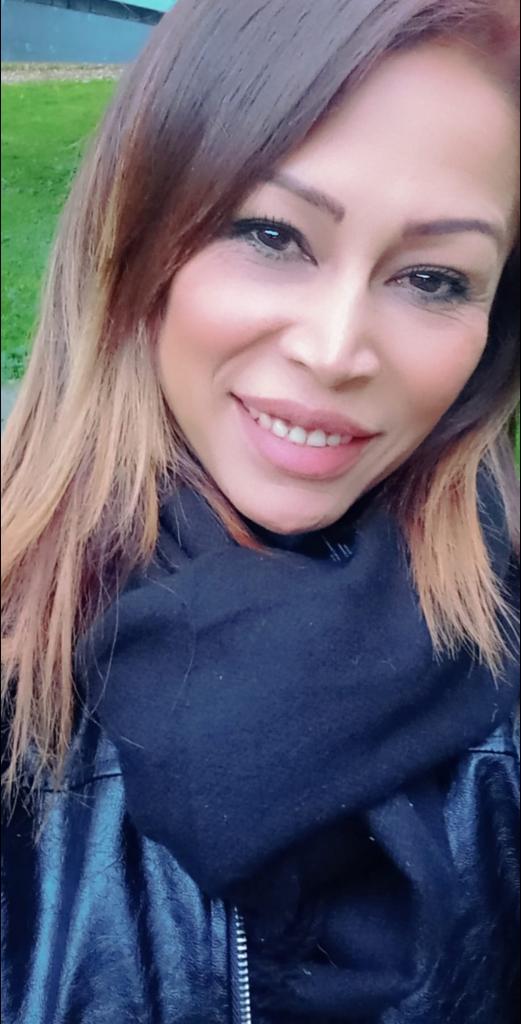 Chica busca chico en La Coruña: 