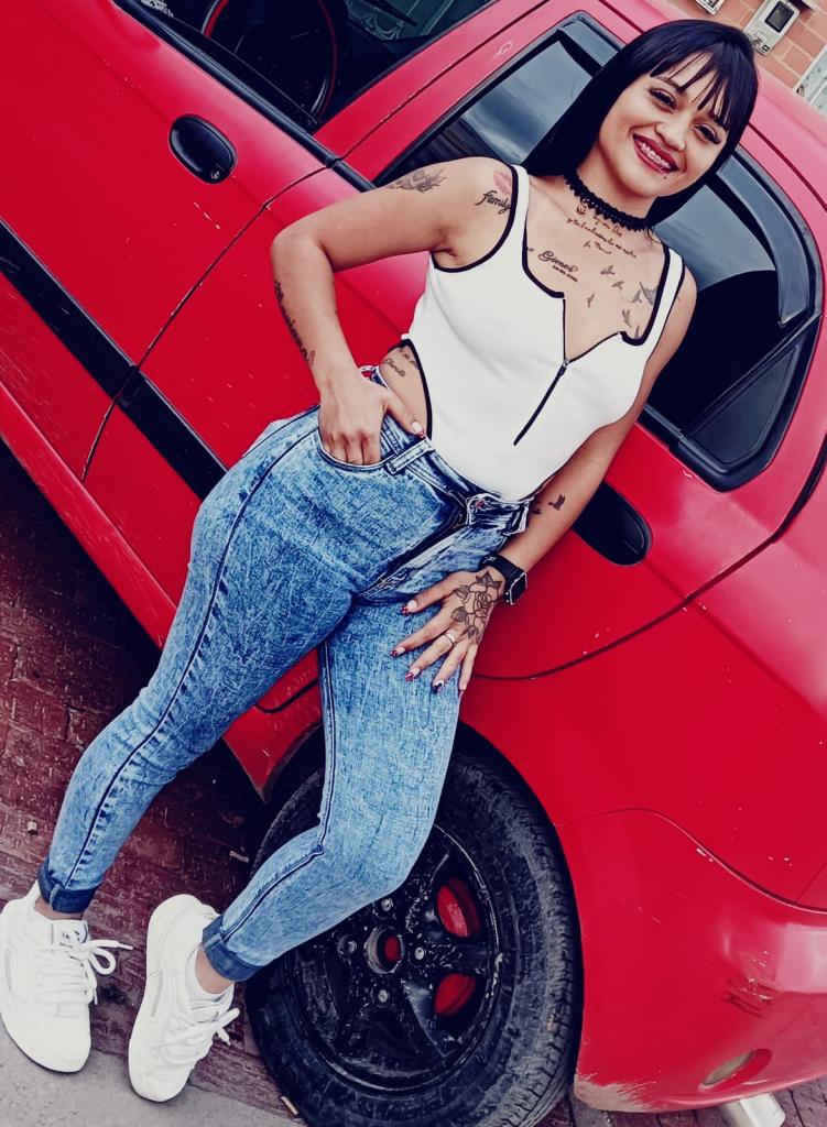 613348292: Chica busca chico en Mallorca