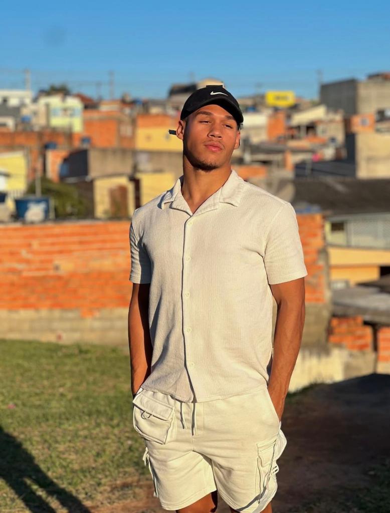 Chico busca chica en Alicante: 