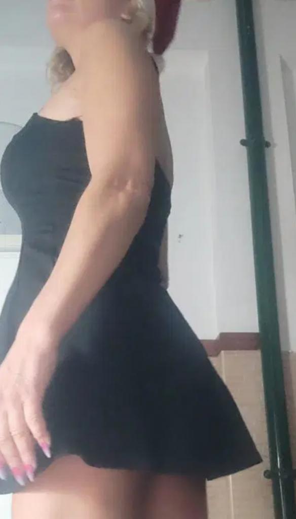 Chica busca chico en Tenerife: 