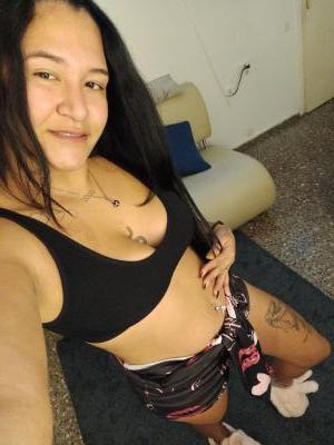 670696416: Chica busca chico en Murcia