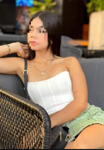 613889552: Chica busca chico en Cádiz