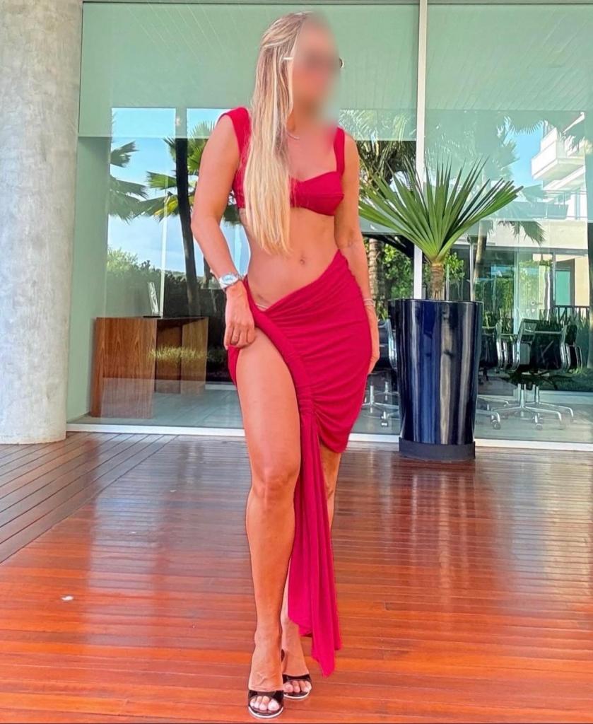 Chica busca chico en Sevilla: 