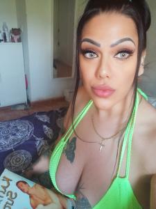 631849711: Transexual en Huelva