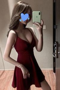 627193143: Chica busca chico en Barcelona