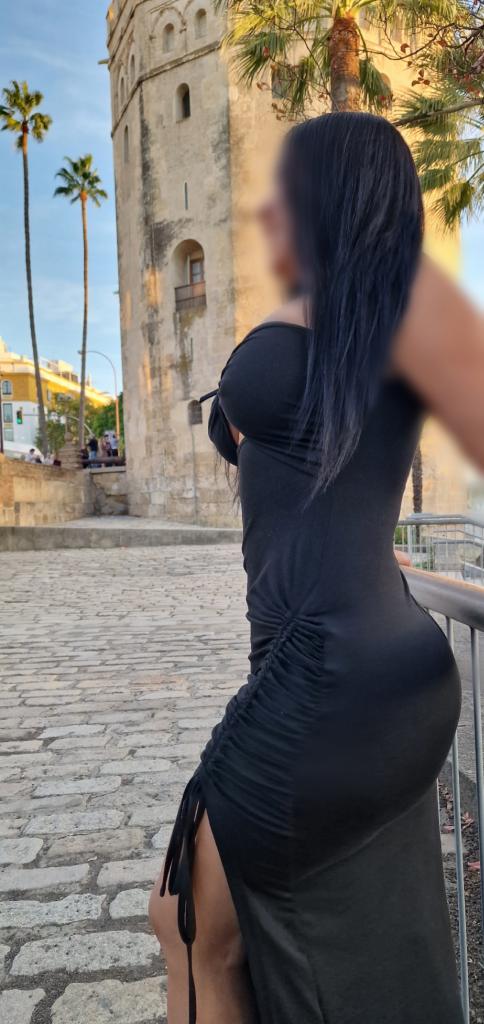 Chica busca chico en Sevilla: 