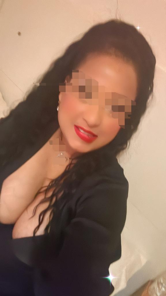 Chica busca chico en La Coruña: 